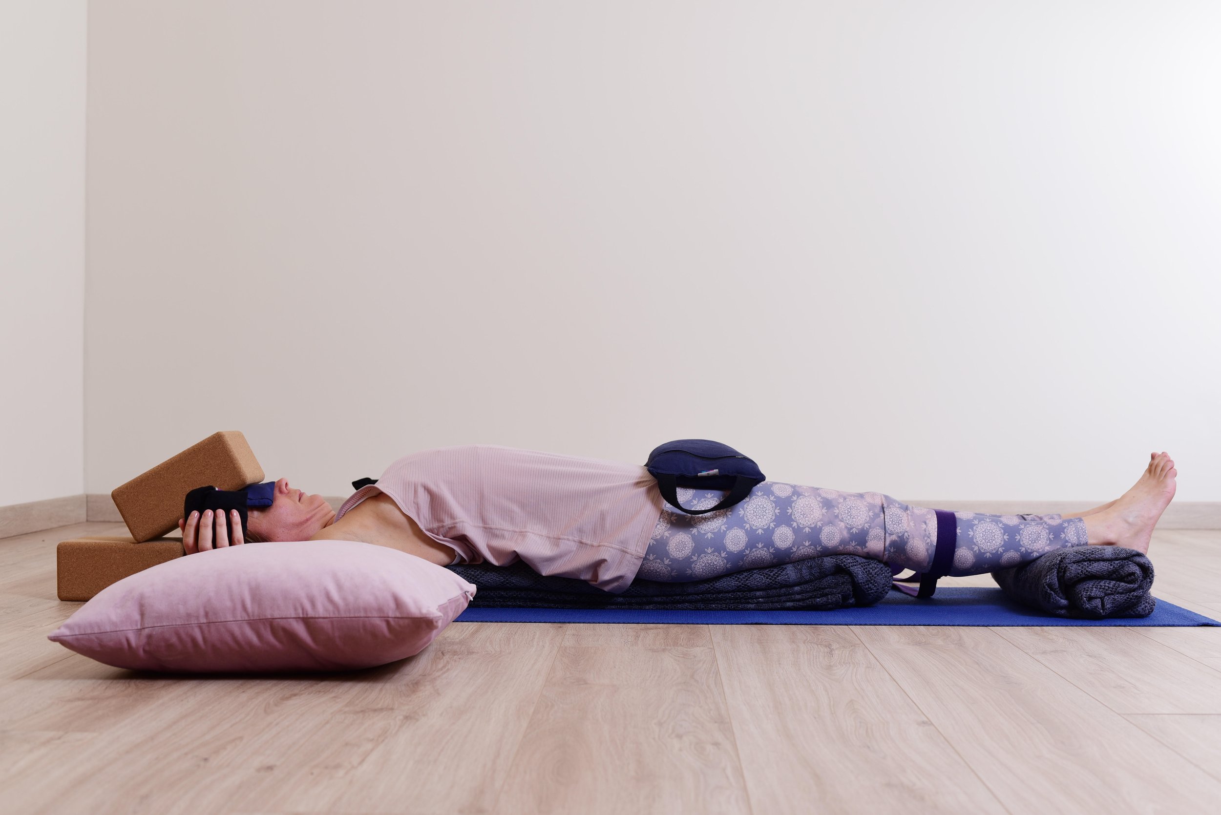 Formation Restorative Yoga 200h avec Audrey Favreau