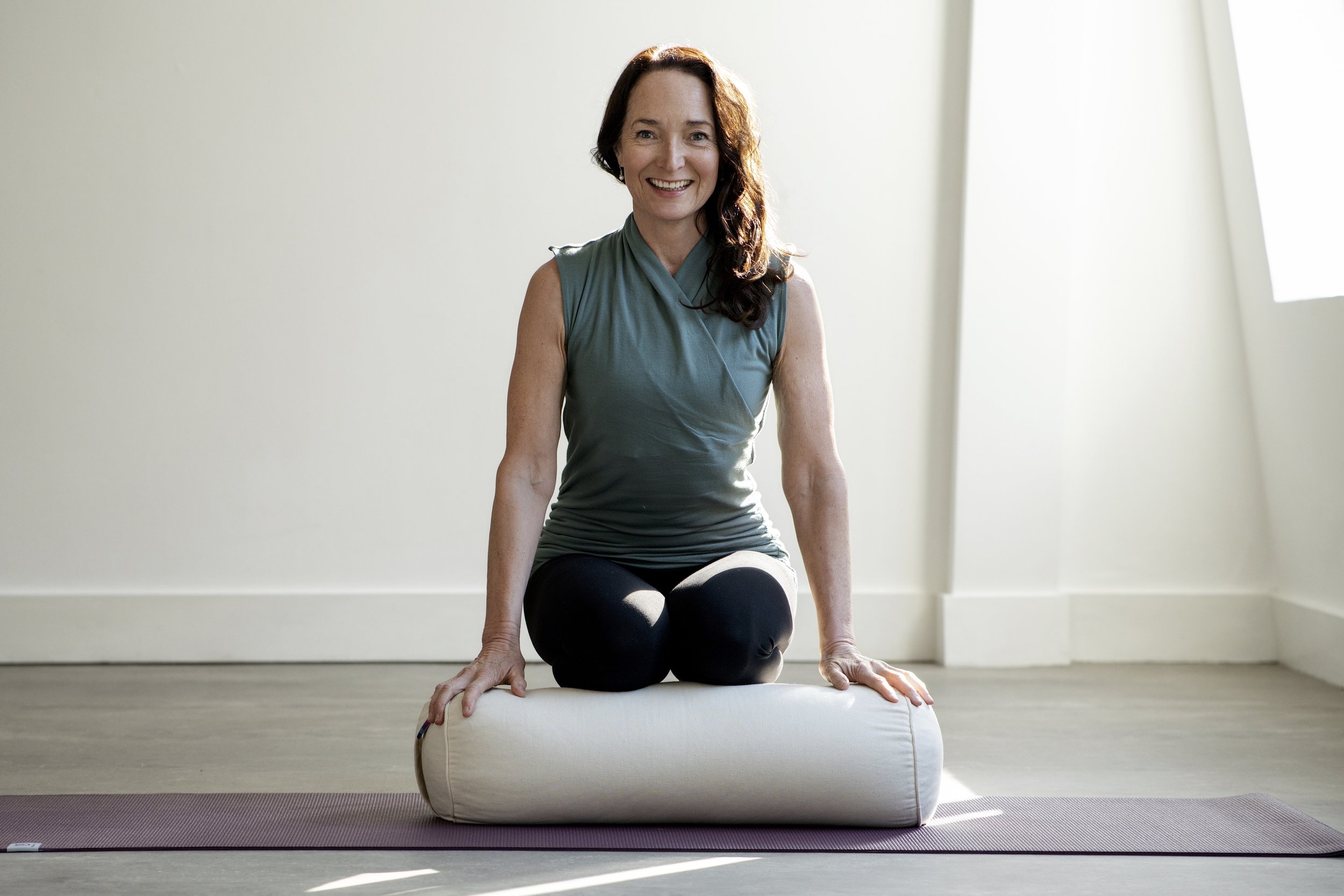 Menopause Yoga Teacher Training with Petra Coveney in Brussels