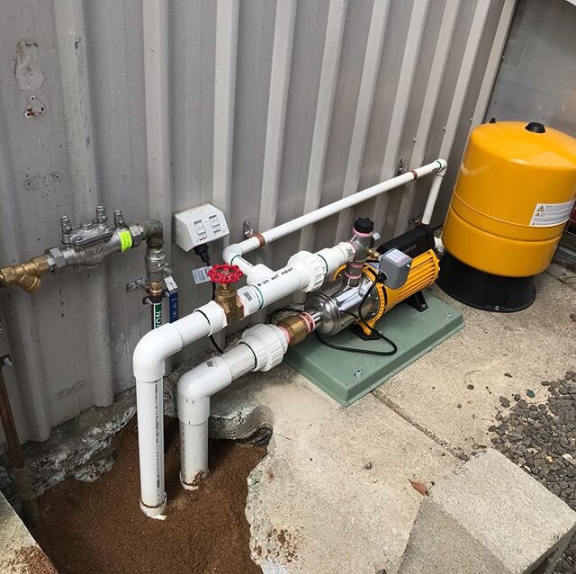 Upgraded rain water filling station and wash down bay for this commercial property. It used to take 45mins to fill their 4000L tanks now only takes 15mins with this new setup, also they have far better water pressure to wash down their vehicles! All 