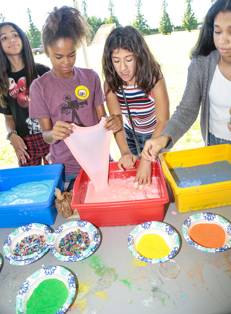 debajo_de_palmas_2018fundraiser-0178.jpg