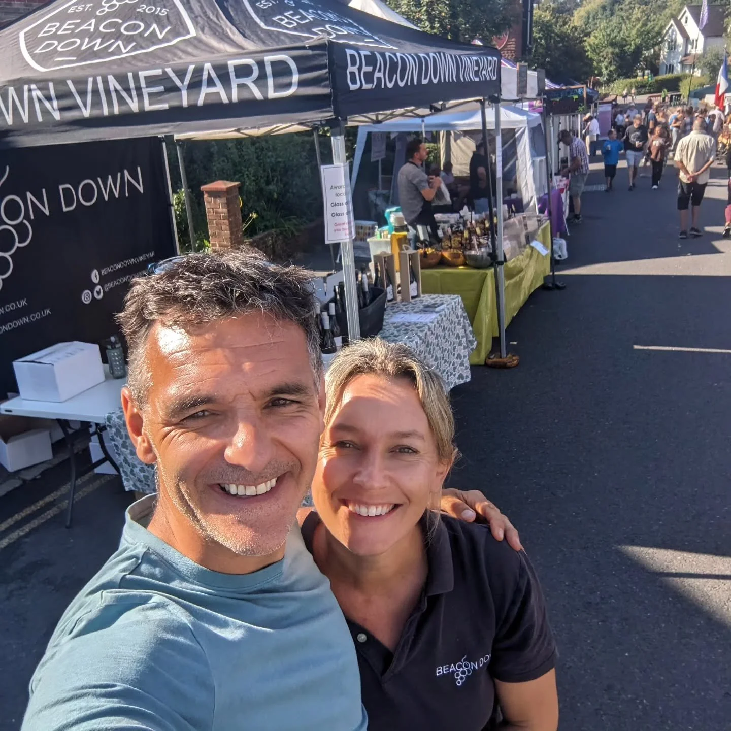 All set up and ready @heathfieldfrenchmarket! Loads of amazing producers, music and lots of fun to be had today. Come and say hello - we have fizz by the glass and a fantastic deal if you buy 2 or more bottles.

#englishwine #lemarche #heathfield #ea