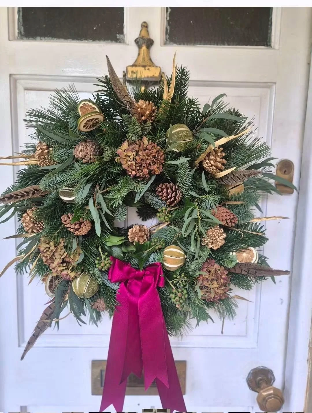 Christmas wreath making and glass of fizz!