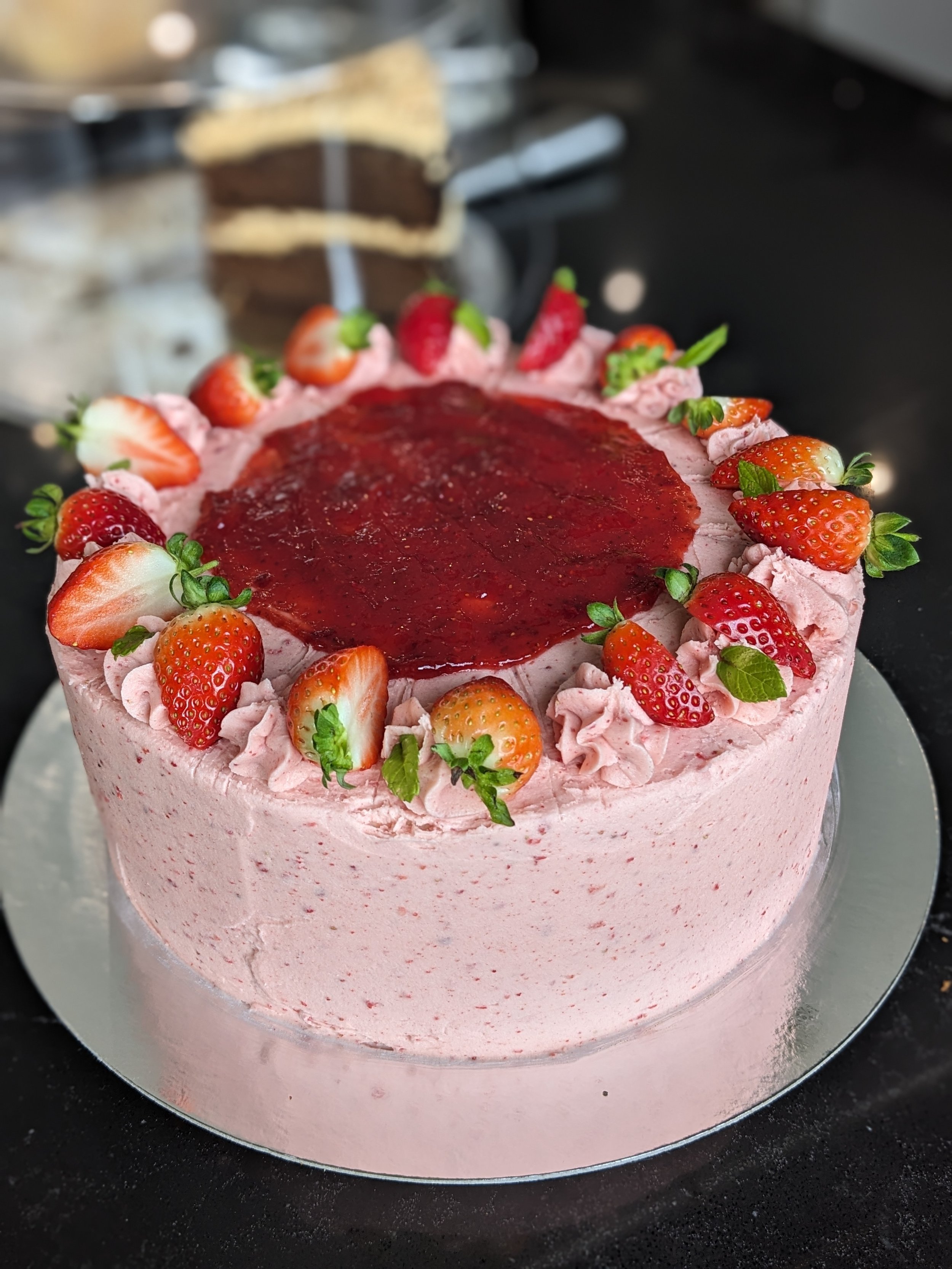 strawberry cake.jpg