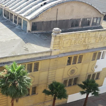 Le Square d'en bas de Hassan Darsi