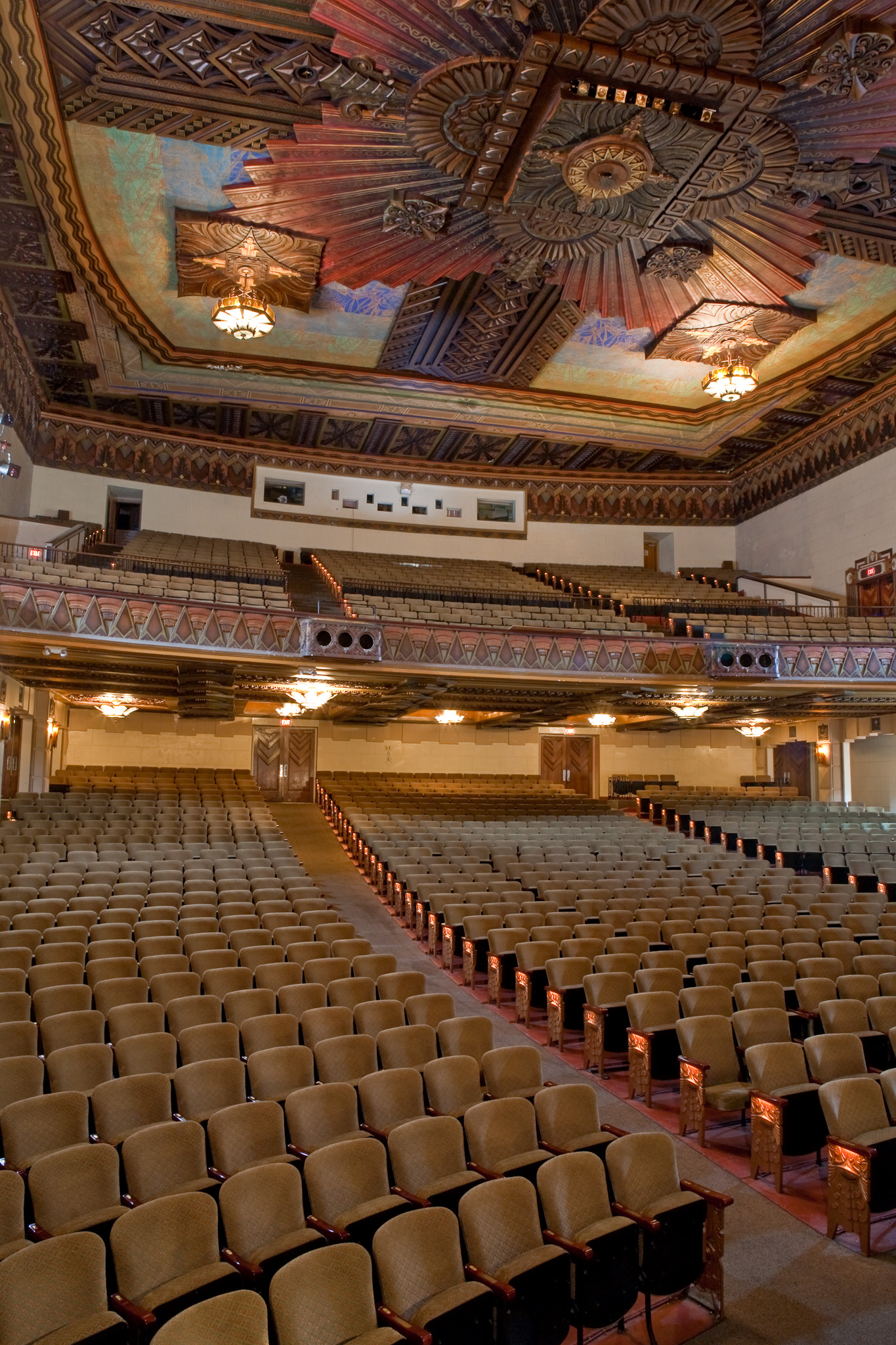 Warner Grand Theatre 2009.jpg