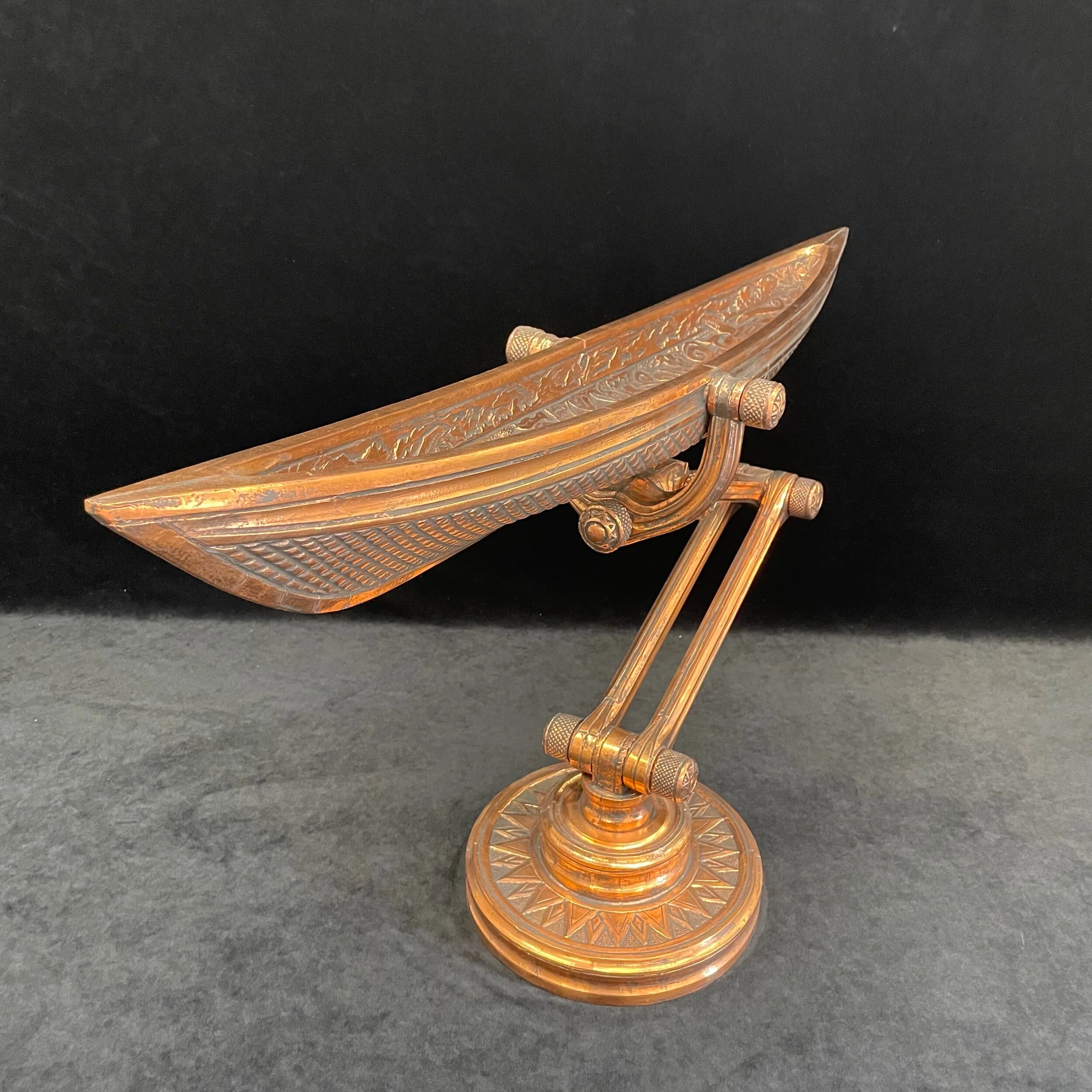 704123B2-7F51-4716-8A42-2270EC7940D5