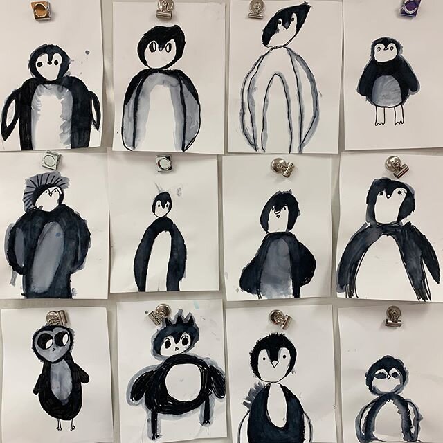 1st grade penguins inspired by @2art.chambers 🐧 
#interdisciplinaryart #elementaryart #1stgradeart