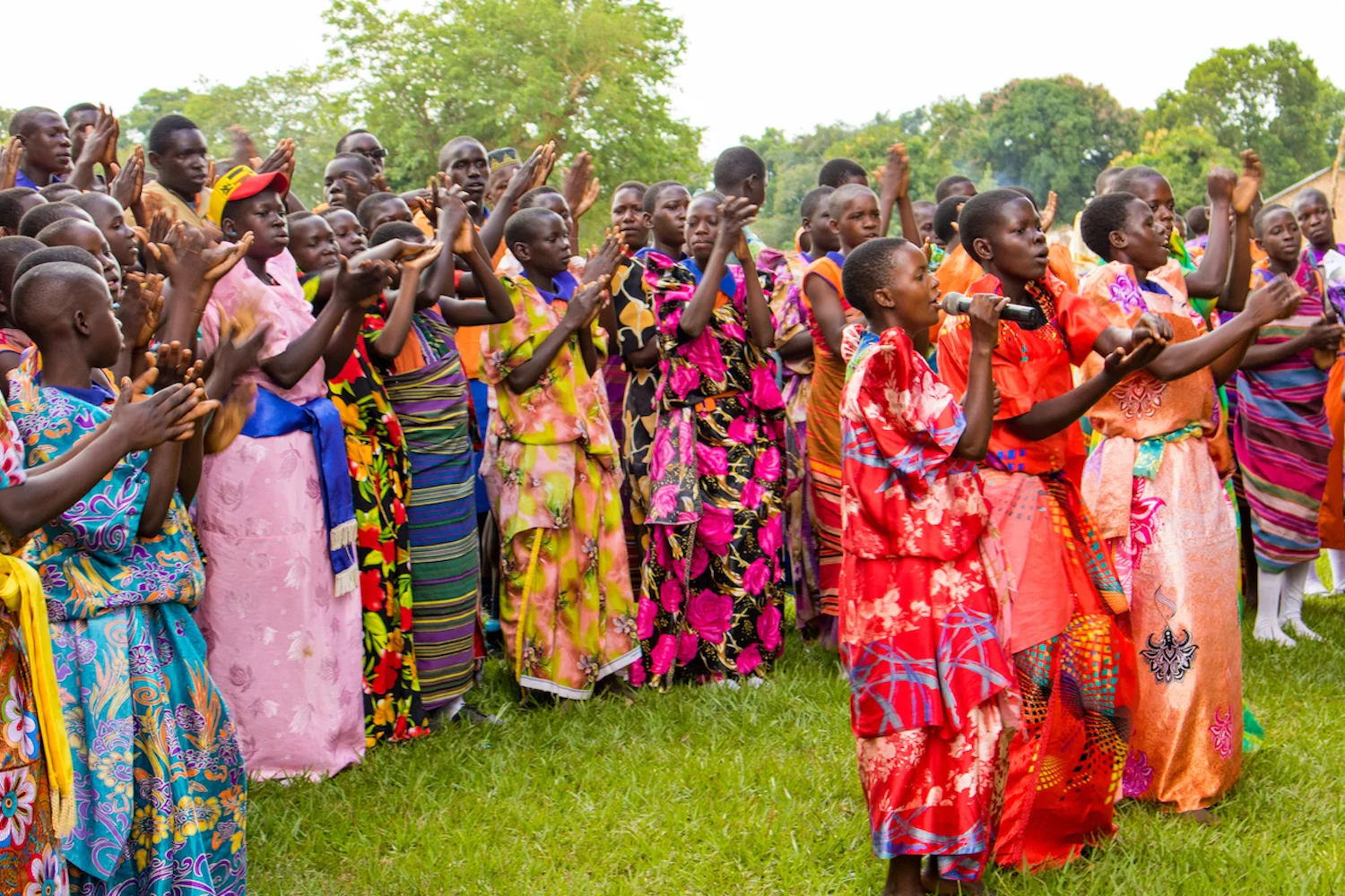 During a song-and-dance performance, the students of Kivule celebrated the empowerment and confidence that the Life Skills curriculum instilled in them. The Life Skills curriculum addresses relationships, communication styles, peer pressure, and much more. The students used the exhibition to express how Manuela and Lorna have prepared them for life’s challenges and instilled in them the importance of education.