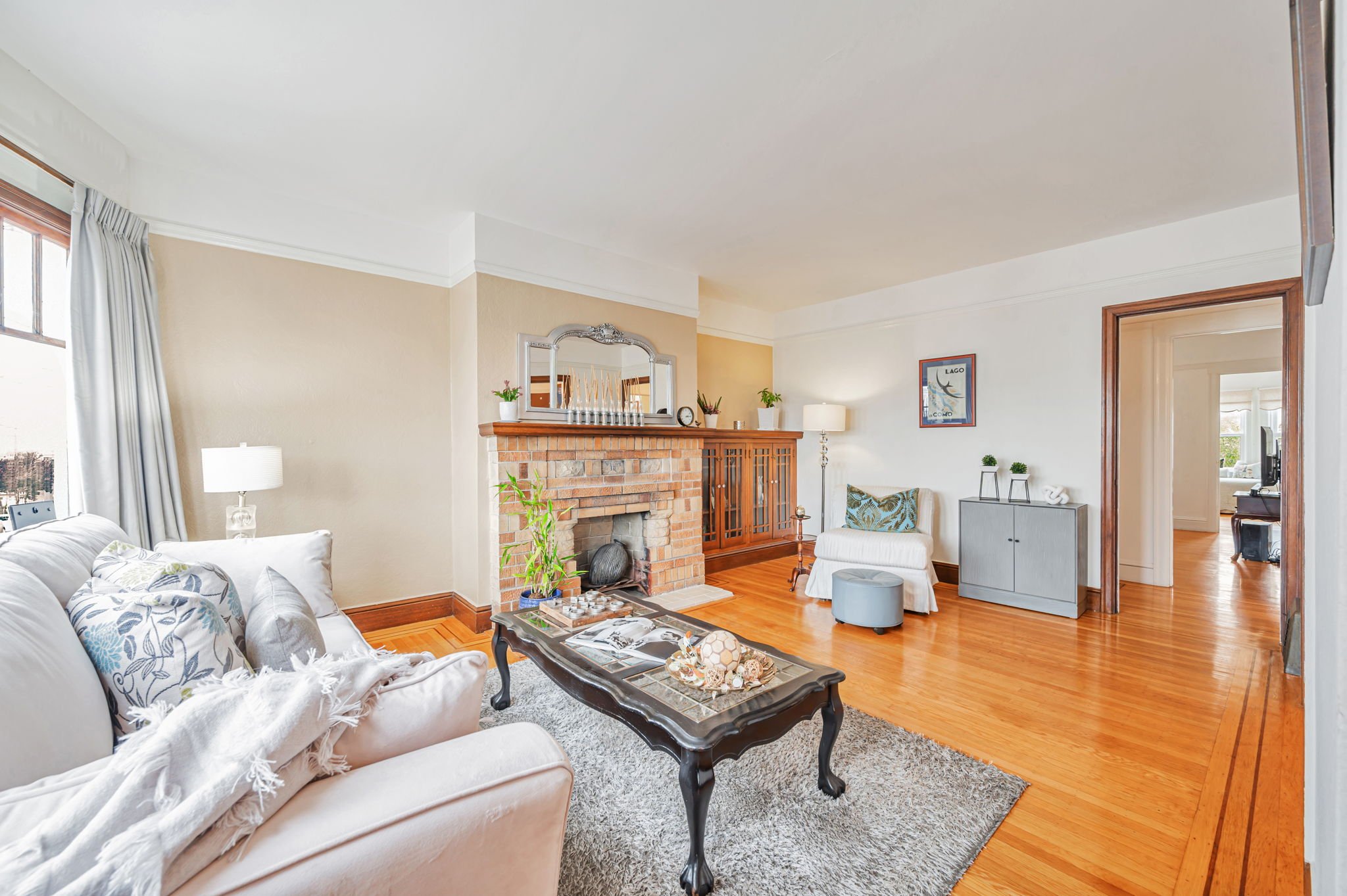 6-web-or-mls-57-rae-ave.jpg