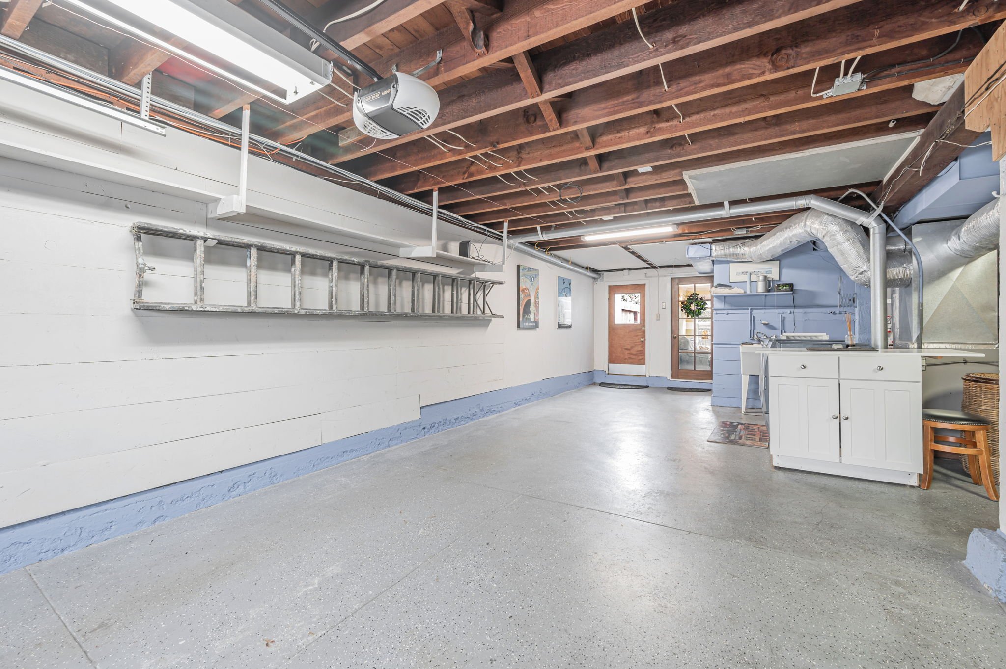 33-web-or-mls-57-rae-ave.jpg
