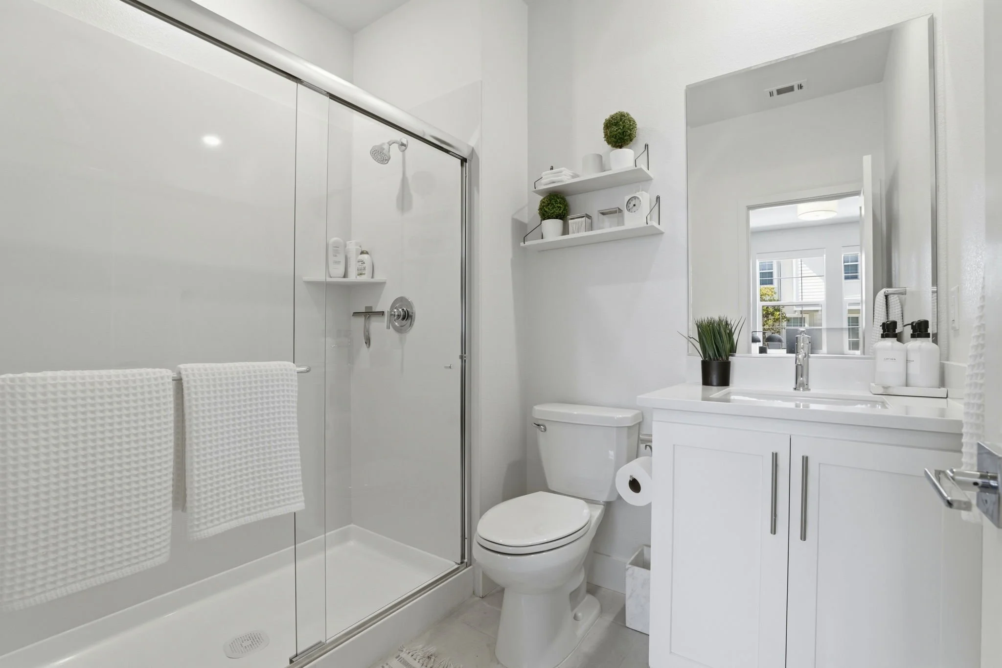 26-026_F8_37460 Bowline Rd.jpg