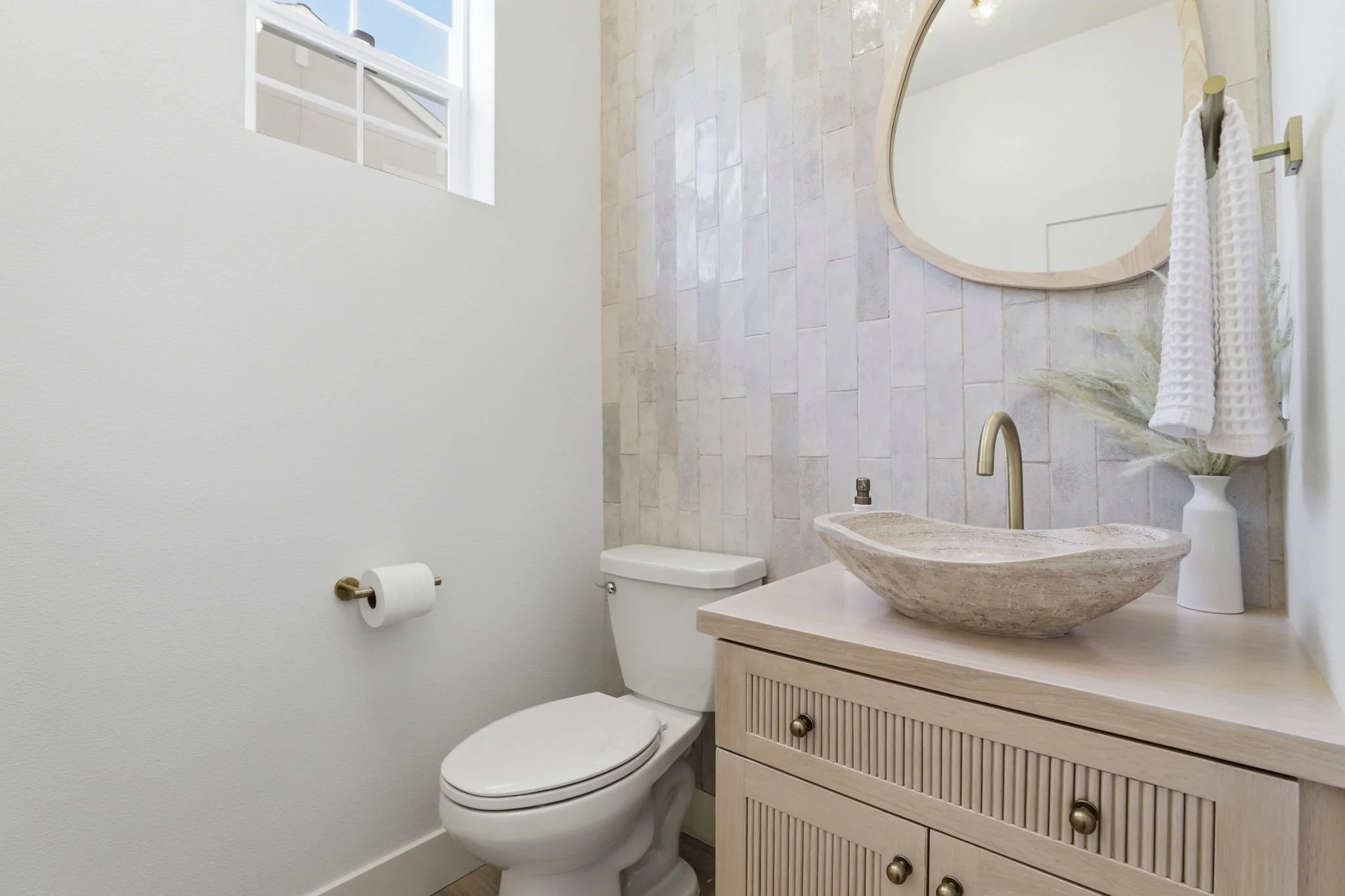 27-027_F8_37460 Bowline Rd.jpg