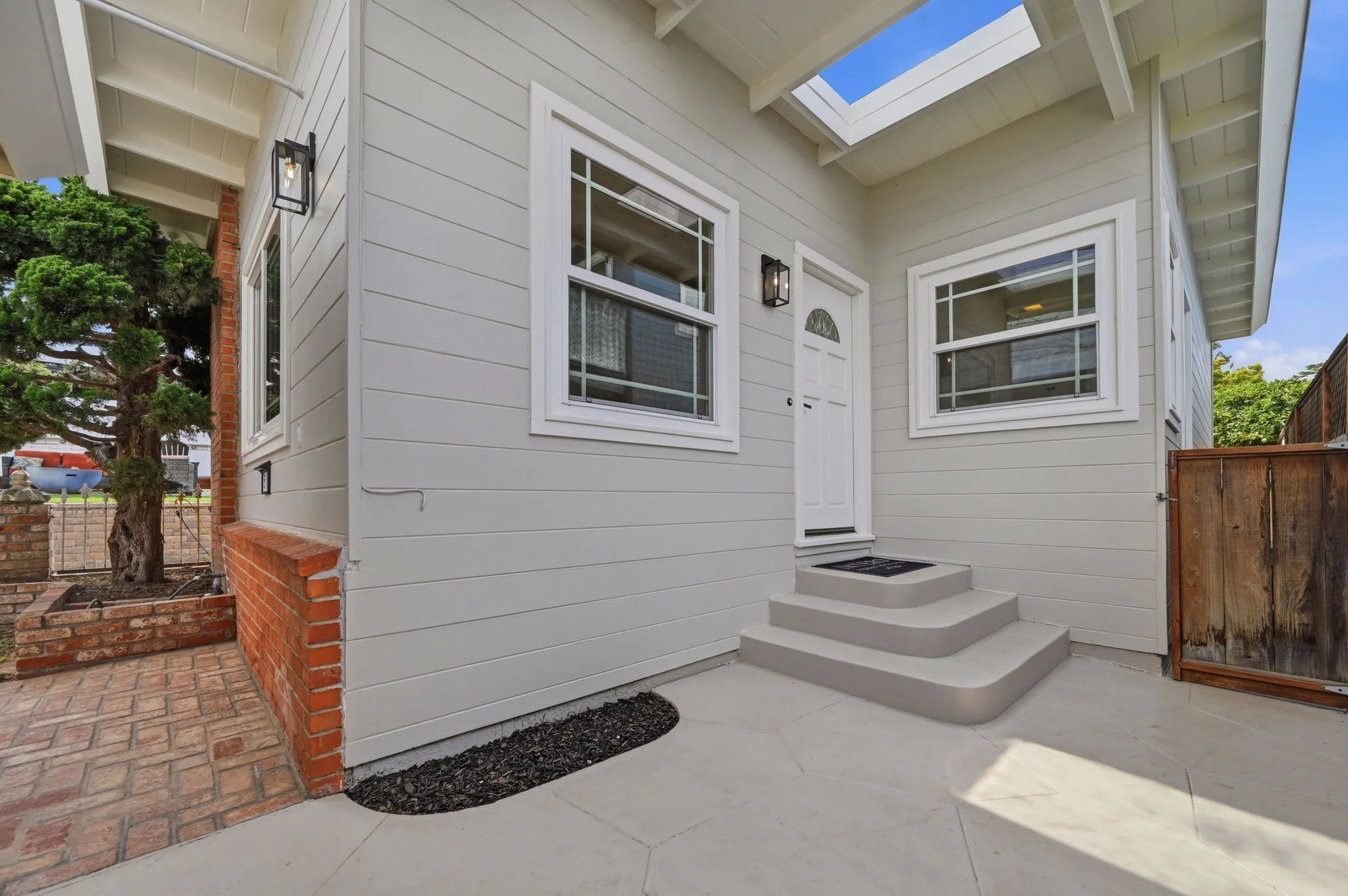 6-006_F8_519 Beech Ave.jpg