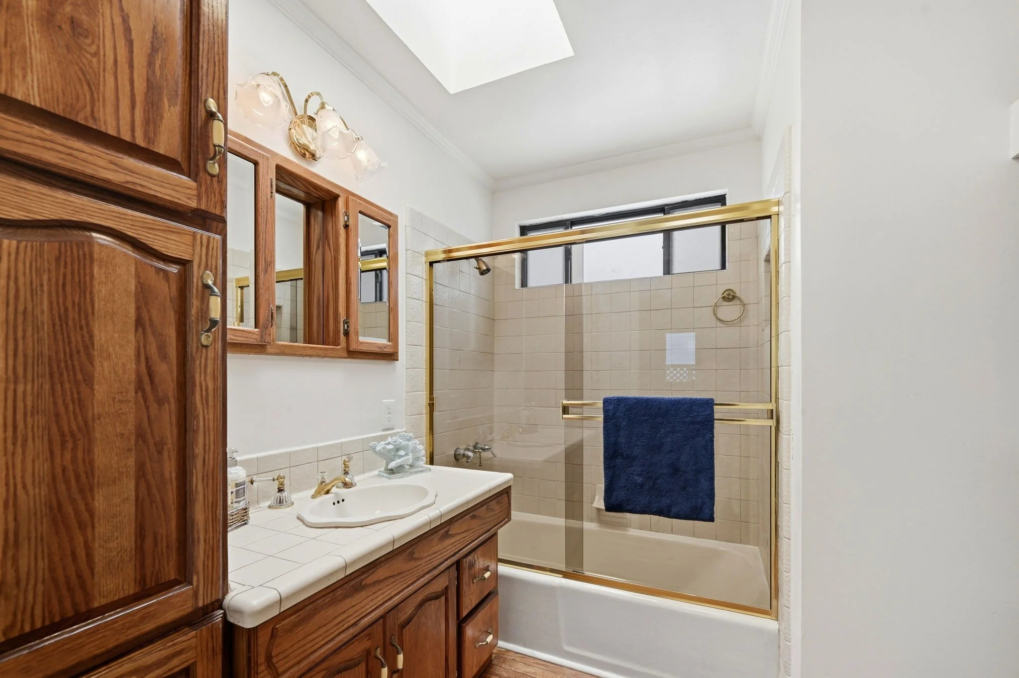 27-027_F8_519 Beech Ave.jpg