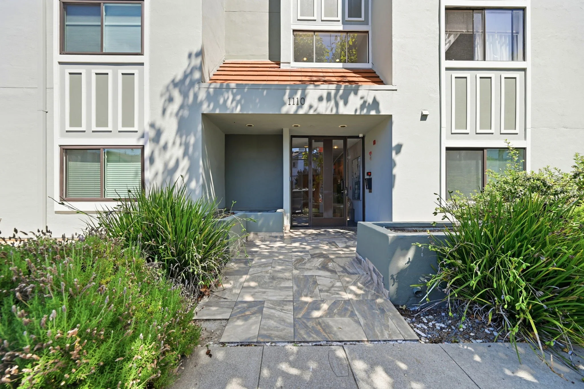 1-001_F8_1110 Bayswater Ave.jpg