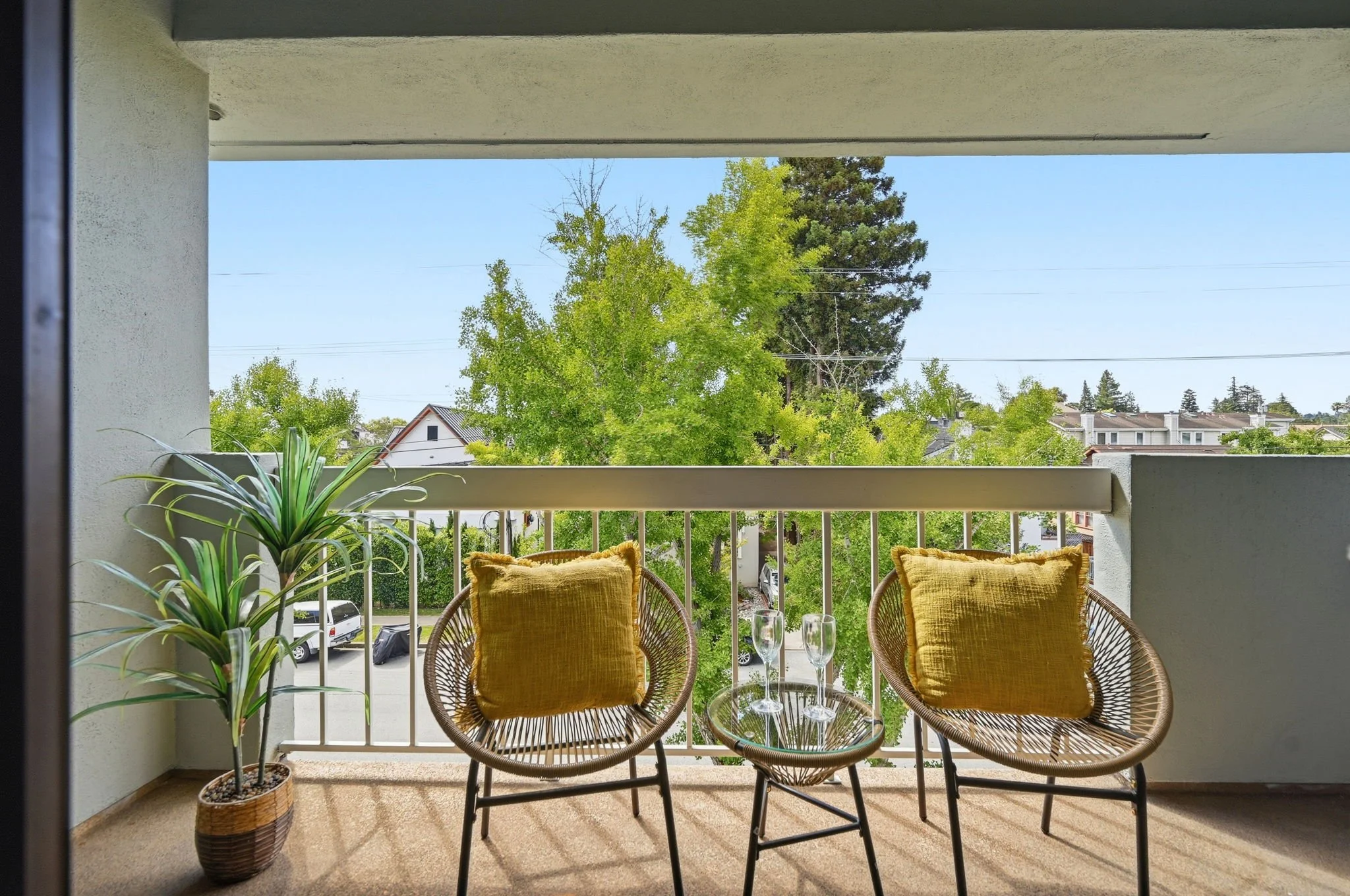 41-041_F8_1110 Bayswater Ave.jpg