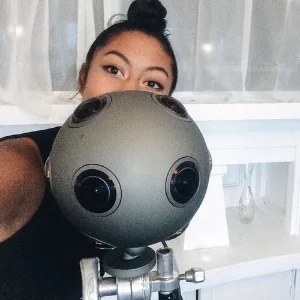 Kayla+VR+2.jpg