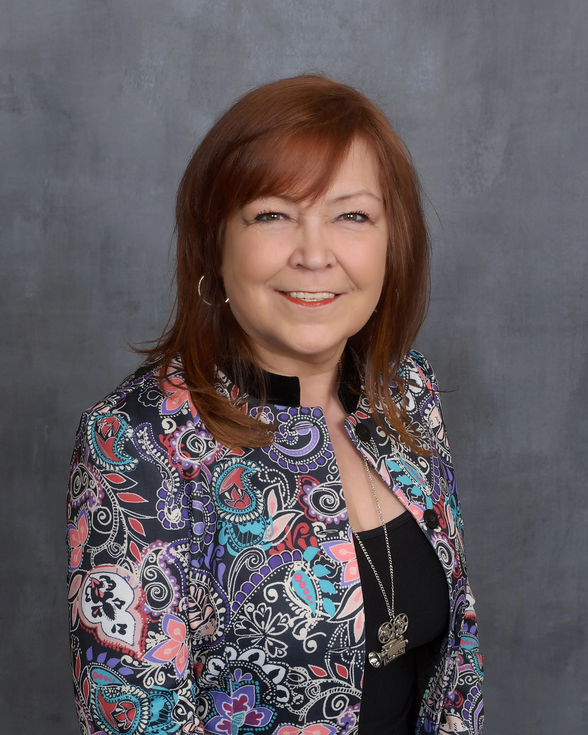 Kate Becker Headshot 2019.jpg