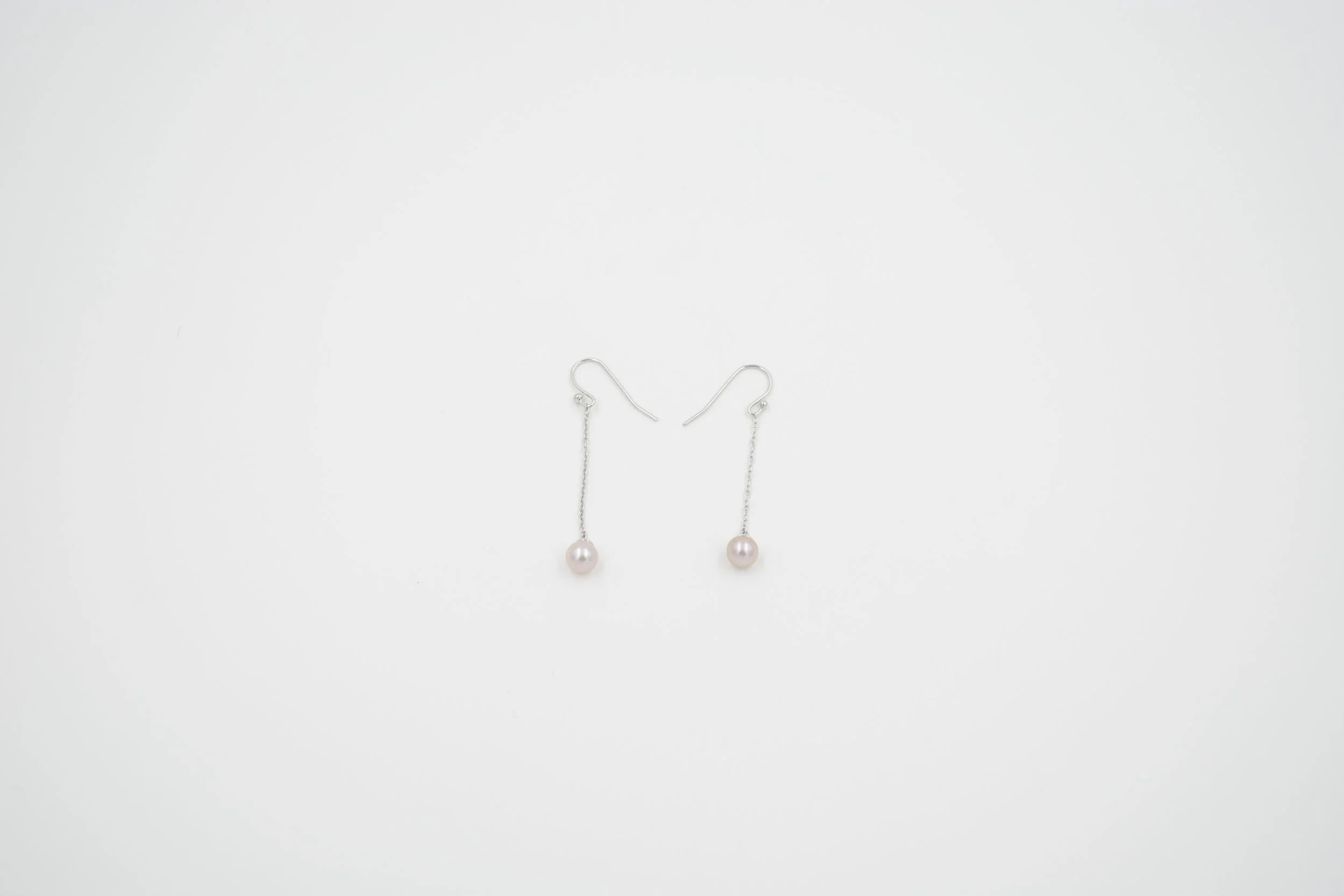 Olivia Pearl Earrings