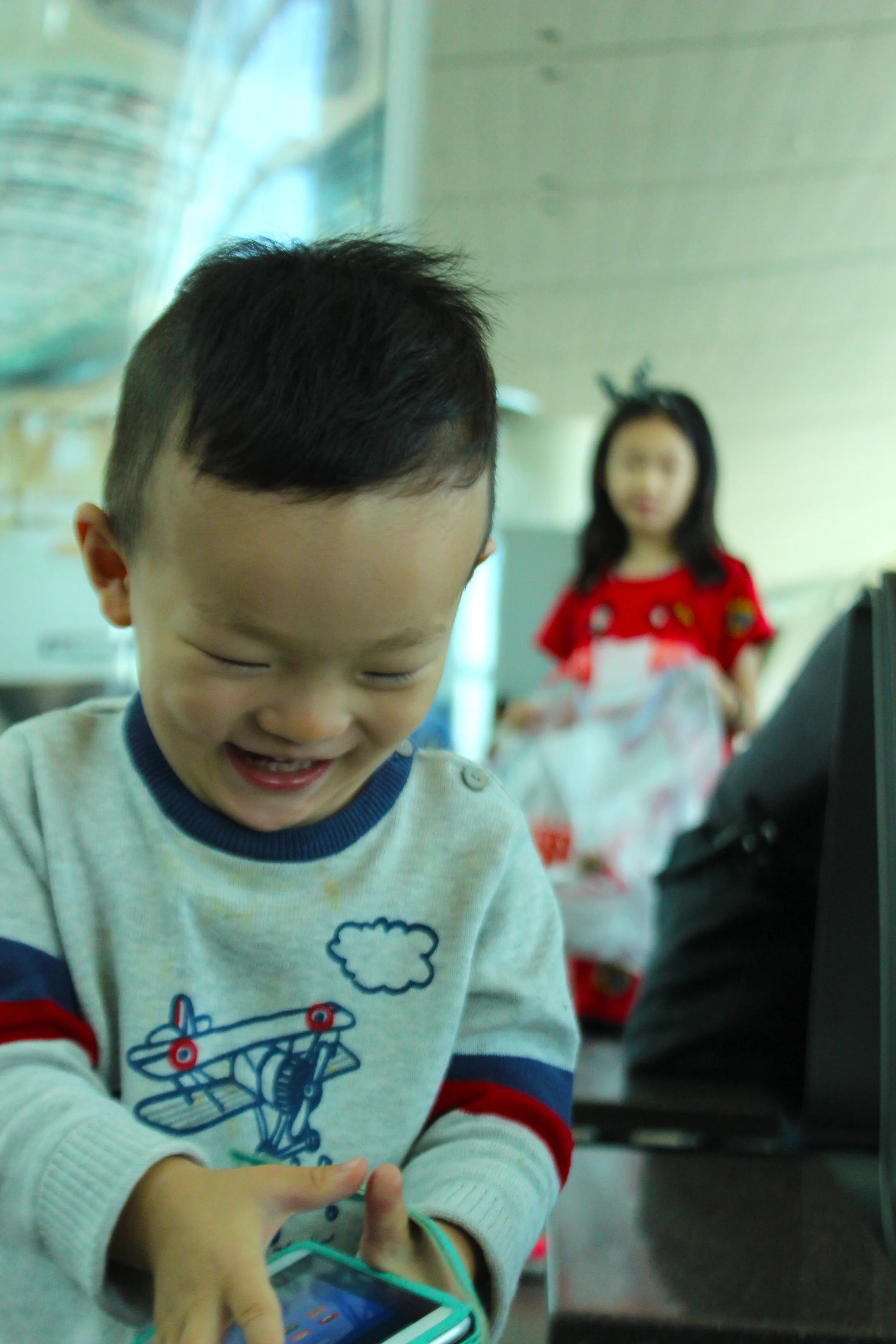 Shy one. Incheon, South Korea, 2016.