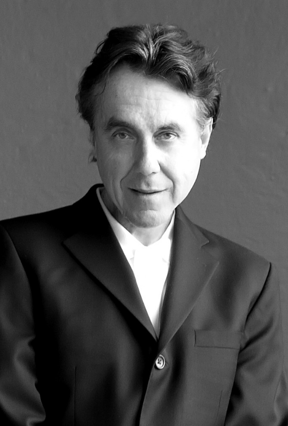 george headshot.jpg