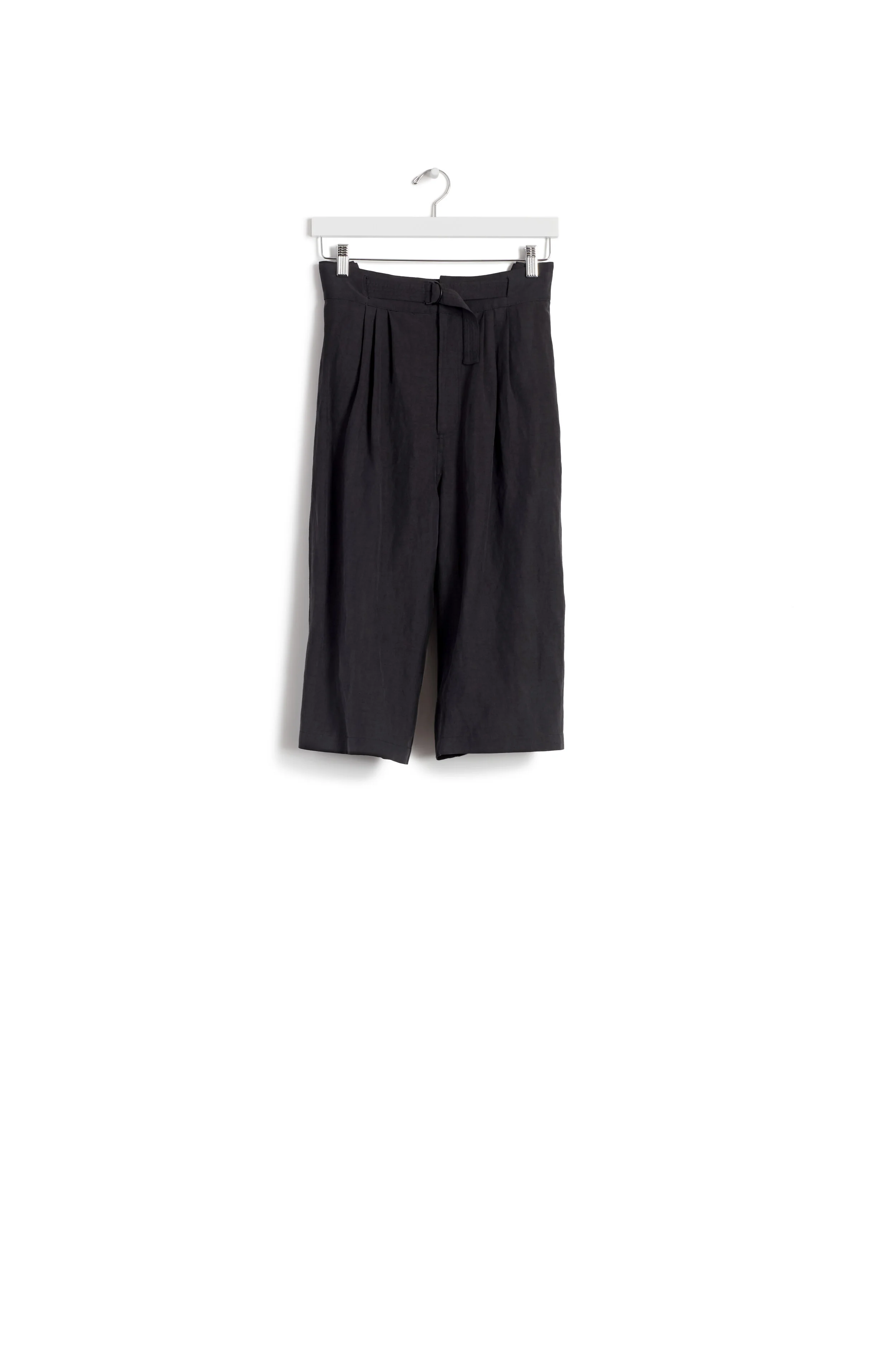 ulihu-charcoal-silk-linen-long-short_0337-v1-FINAL.jpg