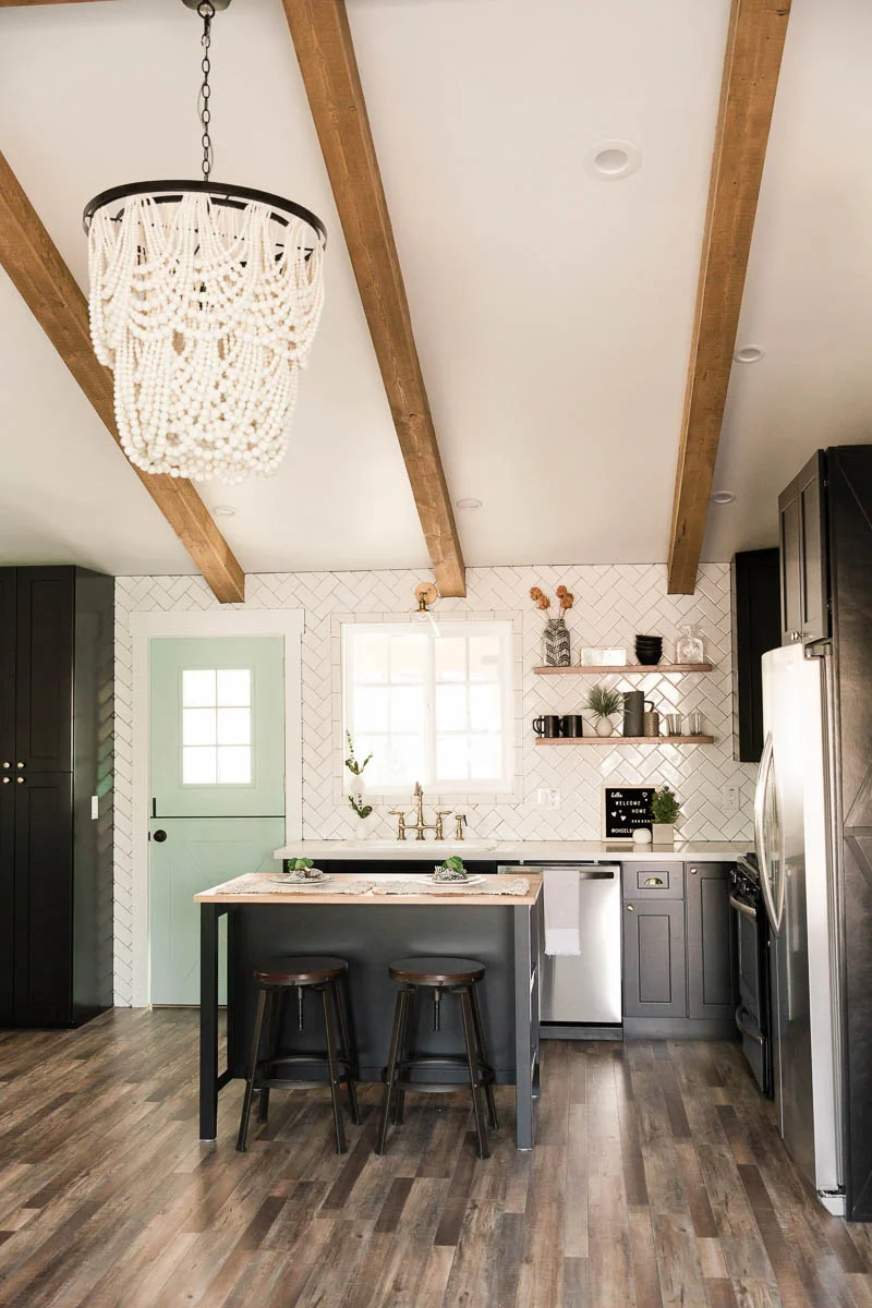 Modern-mood-home-studio-arizona-natural-light-photo-studio-rental-10.jpg