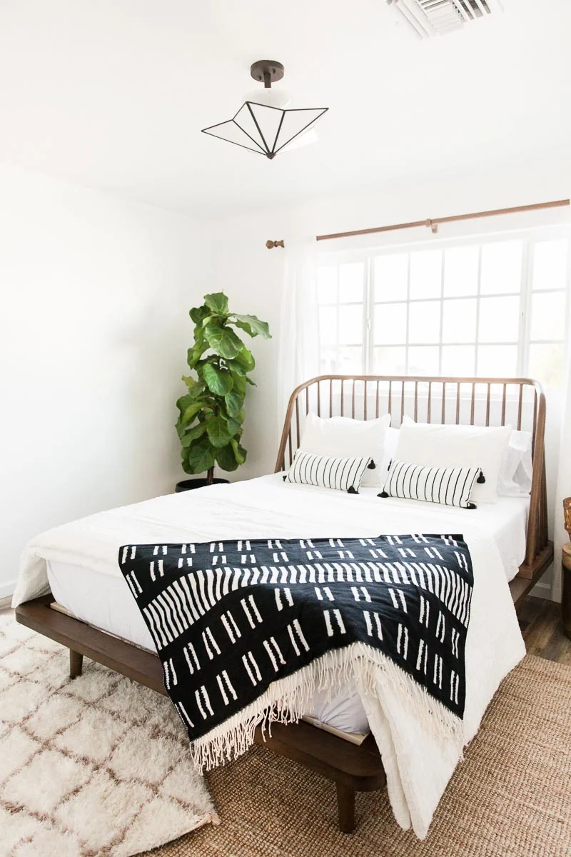 Modern-mood-home-studio-arizona-natural-light-photo-studio-rental-30.jpg