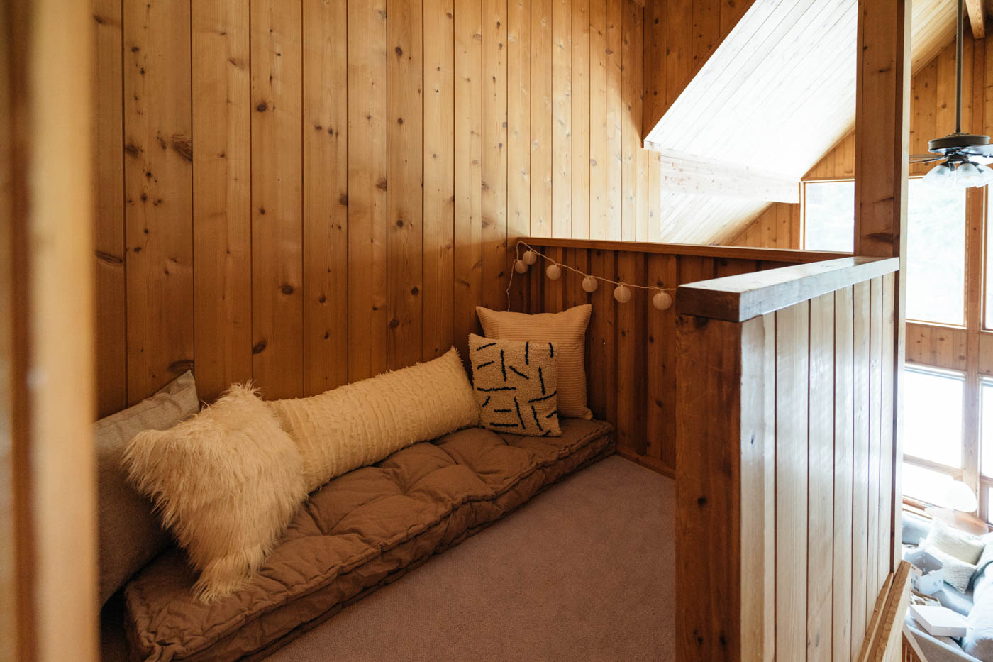 CabinGoals-WardsboroVT-natural-light-photography-studio-lifestyle-photoshoot-location-editorial-commercial-photography-11.jpg