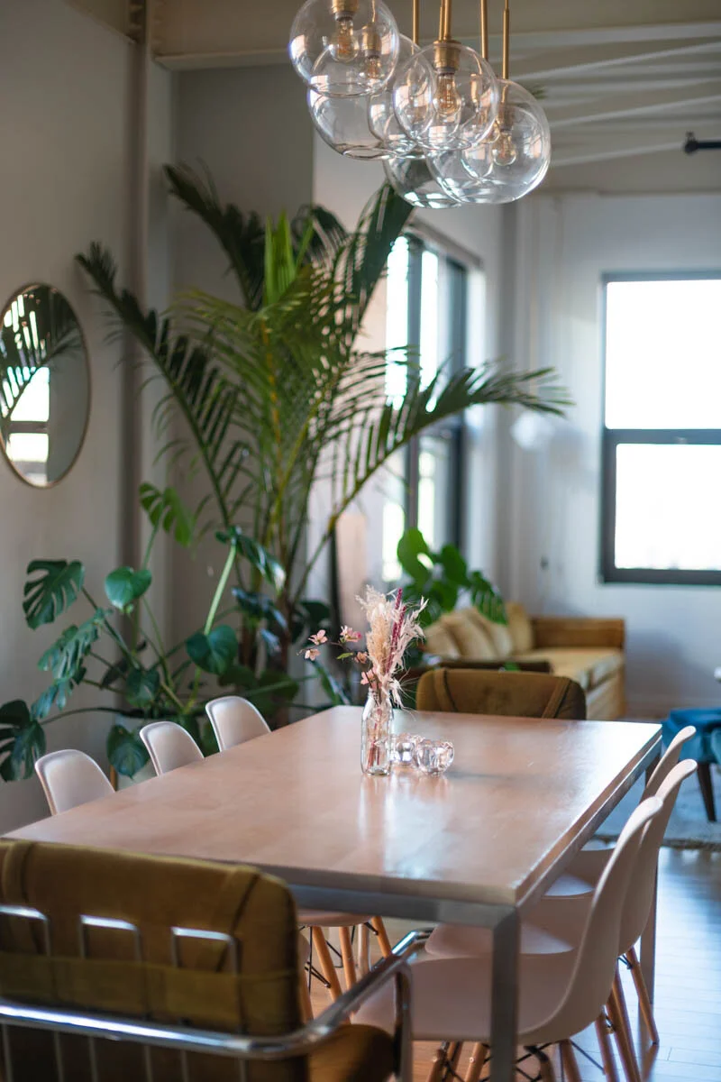 Lofty Livin': $200/hr