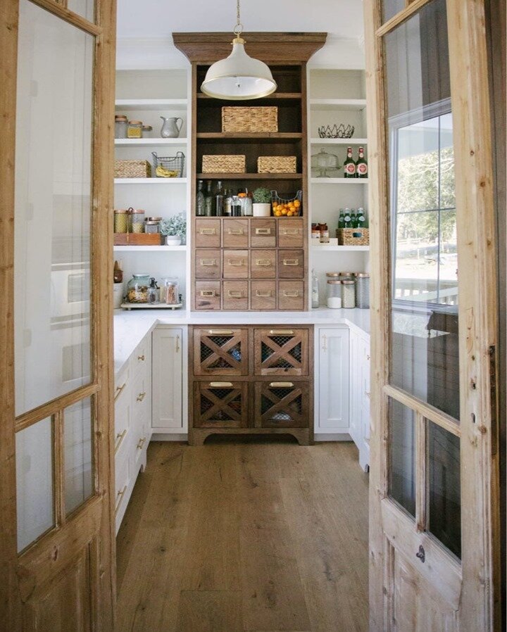 Our pantry dreams come true in this St. Augustine home ⛅️⠀⠀⠀⠀⠀⠀⠀⠀⠀
⠀⠀⠀⠀⠀⠀⠀⠀⠀
Space: Rustic Charm in St. Augustine, Florida via homestudiolist.com