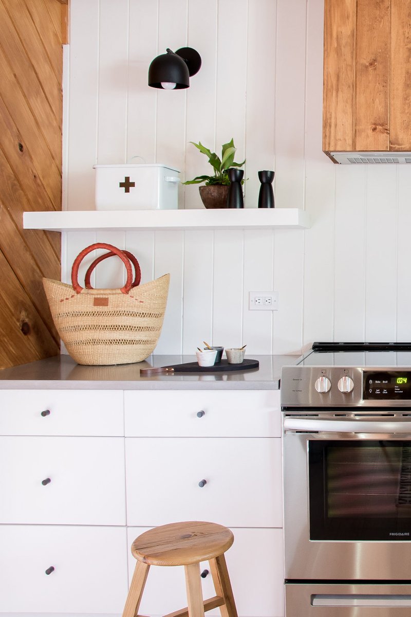 Cabin Moderne-FredericksburgTX-natural-light-photography-studio-lifestyle-photoshoot-location-editorial-commercial-photography-29.JPG