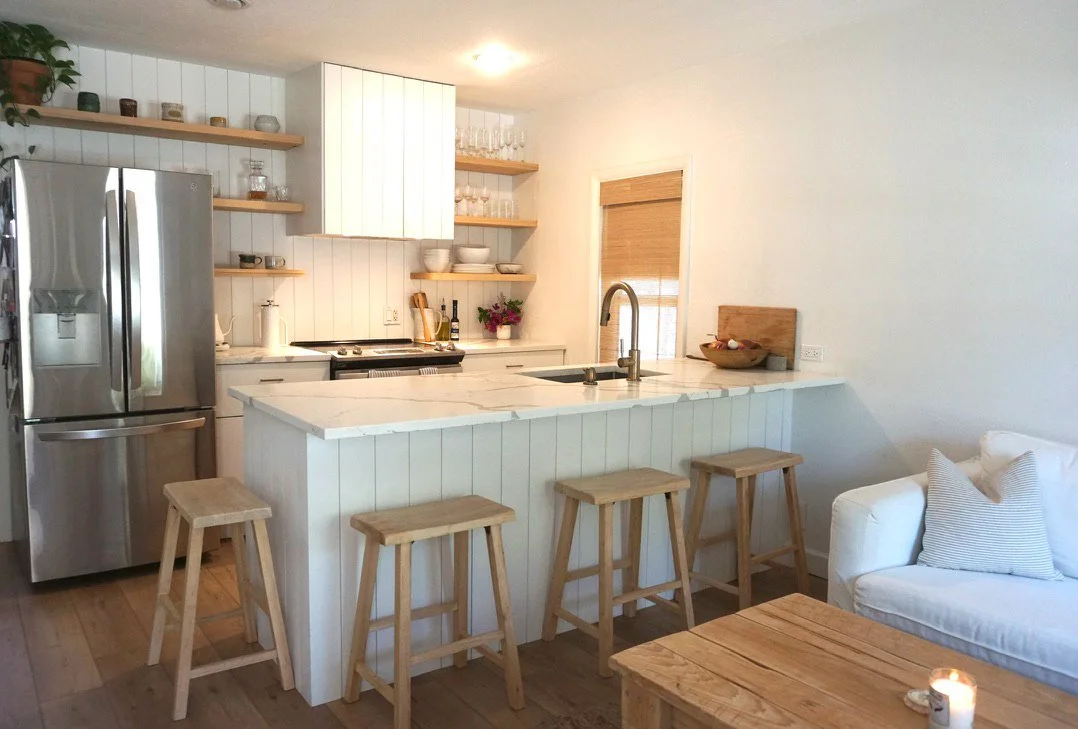 Minimal Essence: $150/hr