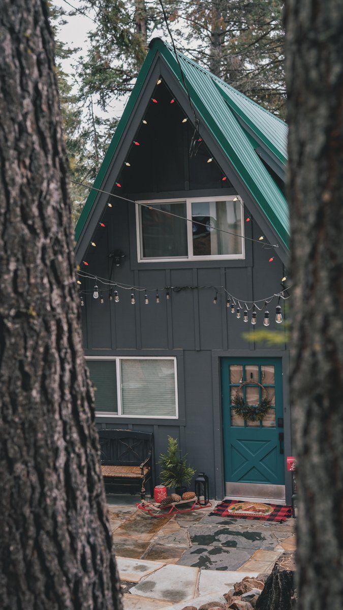 Almanor A-Frame-LakeAlmanorCA-natural-light-photography-studio-lifestyle-photoshoot-location-editorial-commercial-photography-6.jpg