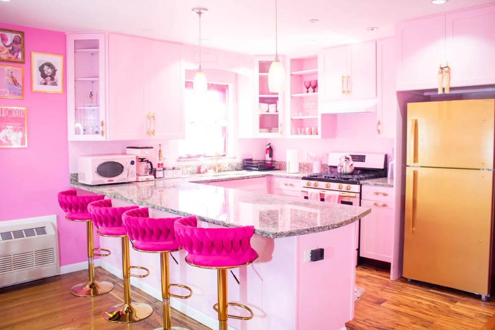 Pink Suite-WestNewYorkNJ-natural-light-photography-studio-lifestyle-photoshoot-location-editorial-commercial-photography-7.jpg