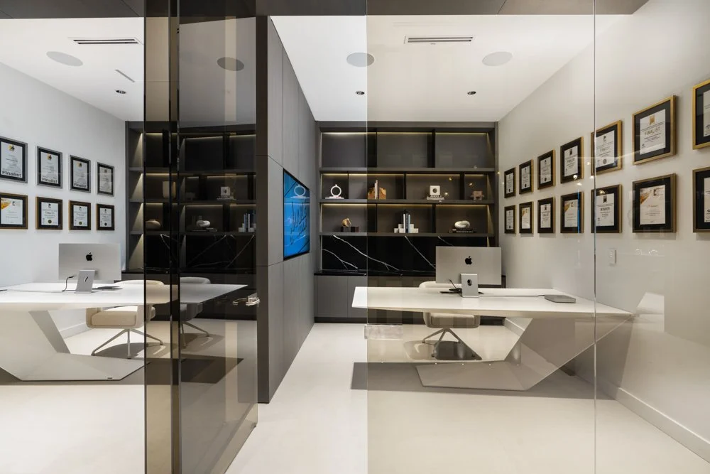 Creative Office-North VancouverBC-natural-light-photography-studio-lifestyle-photoshoot-location-editorial-commercial-photography-4.jpg