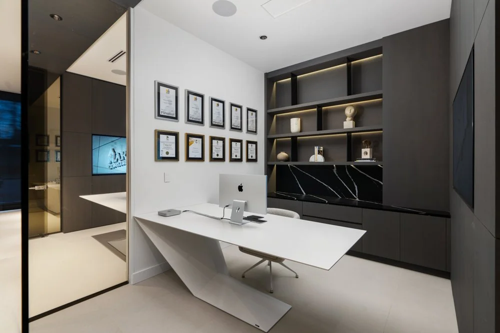 Creative Office-North VancouverBC-natural-light-photography-studio-lifestyle-photoshoot-location-editorial-commercial-photography-5.jpg