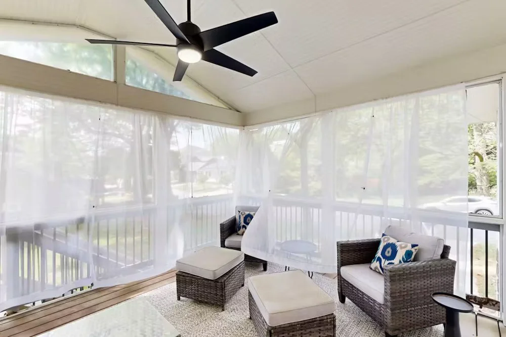 Modern Breeze-AtlantaGA-natural-light-photography-studio-lifestyle-photoshoot-location-editorial-commercial-photography-14.jpg