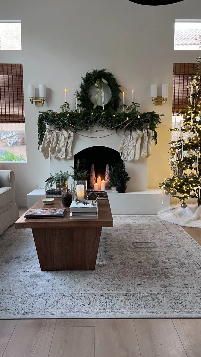Farmhouse Fancy-Holiday2025-natural-light-photography-studio-lifestyle-photoshoot-location-editorial-commercial-photography-7.jpg