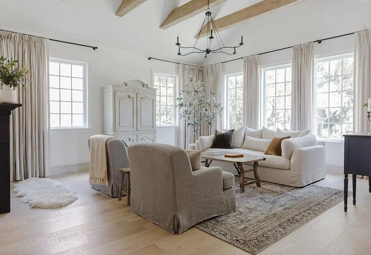 French Modern: $220/hr