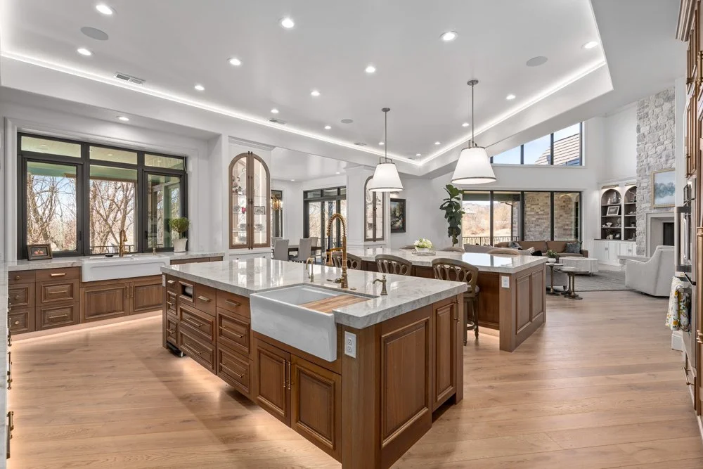 Regal Escape: $175/hr