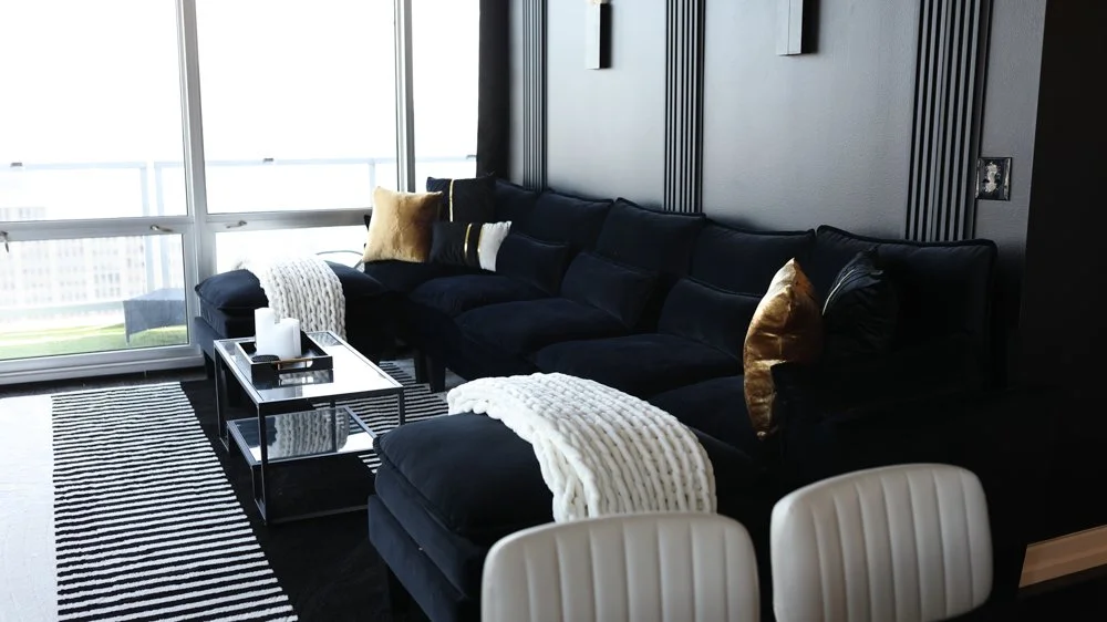 Lux Retreat-ChicagoIL-natural-light-photography-studio-lifestyle-photoshoot-location-editorial-commercial-photography-4.jpg