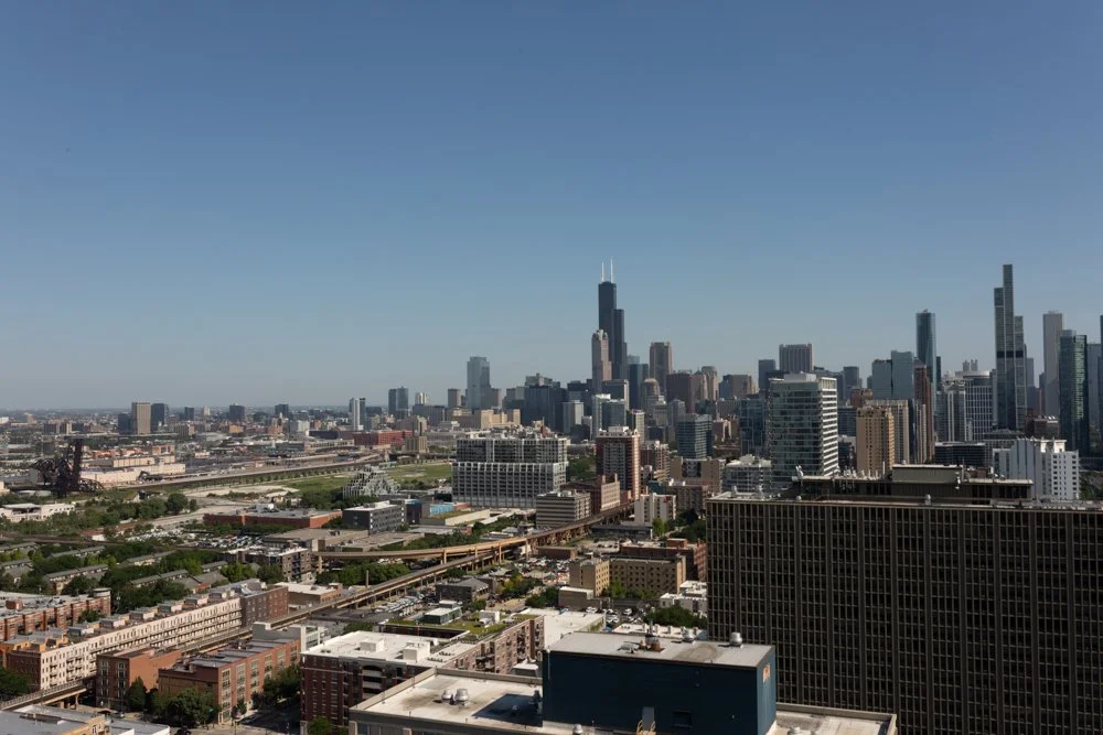 Lux Retreat-ChicagoIL-natural-light-photography-studio-lifestyle-photoshoot-location-editorial-commercial-photography-18.jpg