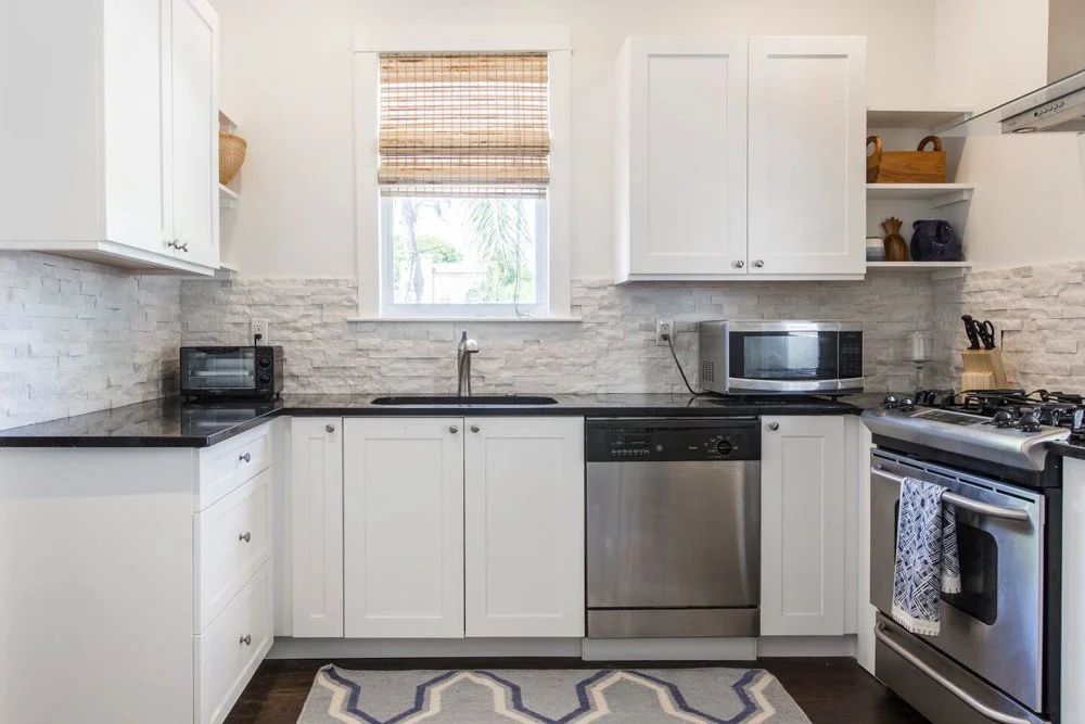 Palm Chic-West Palm BeachFL-natural-light-photography-studio-lifestyle-photoshoot-location-editorial-commercial-photography-4.jpg