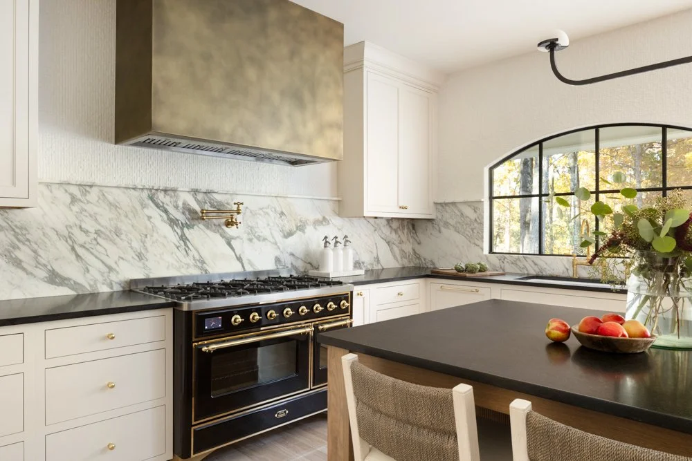 Curated Haven-RoswellGA-natural-light-photography-studio-lifestyle-photoshoot-location-editorial-commercial-photography-19.jpg