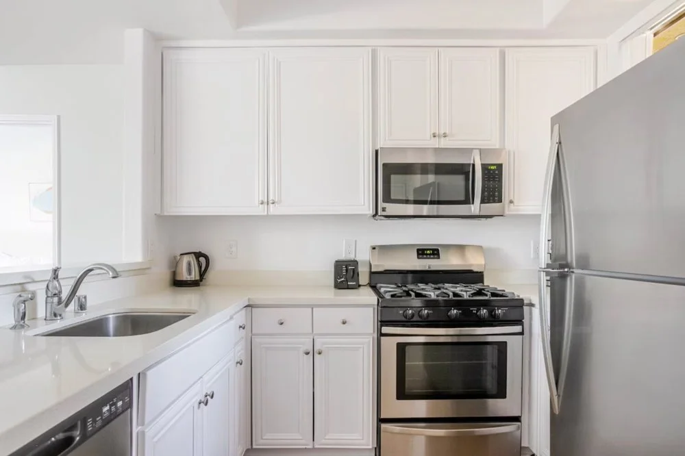 Bright Space-Los AngelesCA-natural-light-photography-studio-lifestyle-photoshoot-location-editorial-commercial-photography-3.jpg