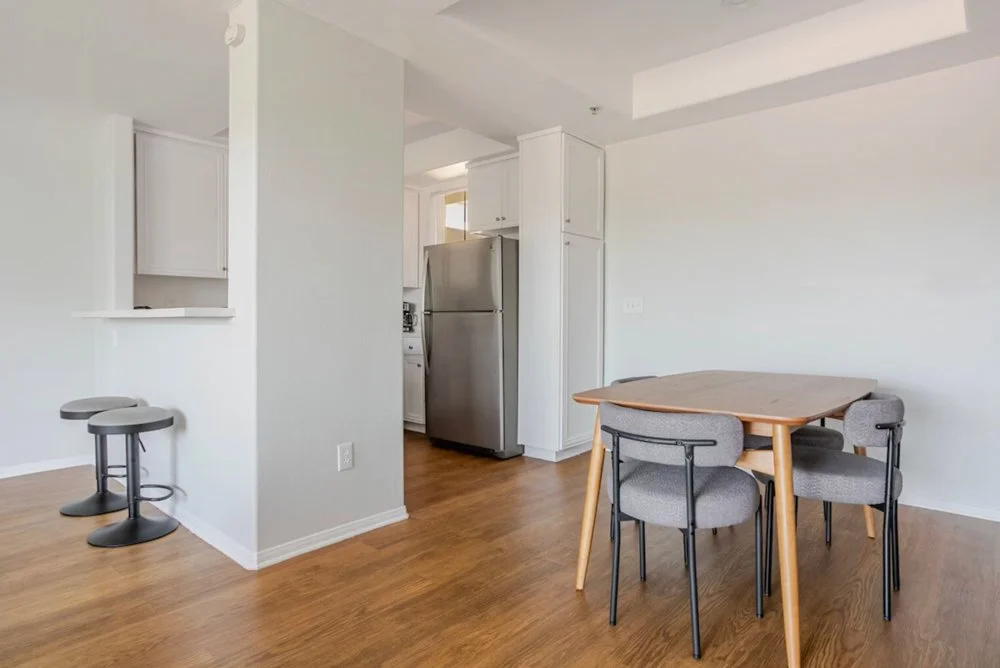 Bright Space-Los AngelesCA-natural-light-photography-studio-lifestyle-photoshoot-location-editorial-commercial-photography-4.jpg