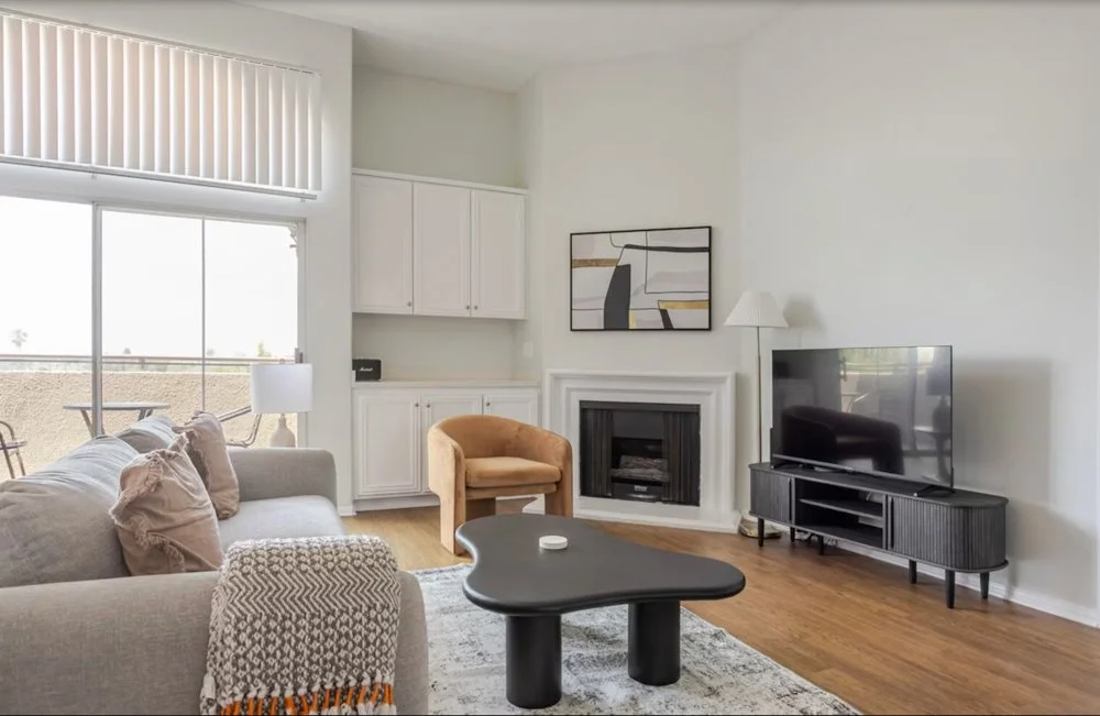 Bright Space-Los AngelesCA-natural-light-photography-studio-lifestyle-photoshoot-location-editorial-commercial-photography-7.jpg