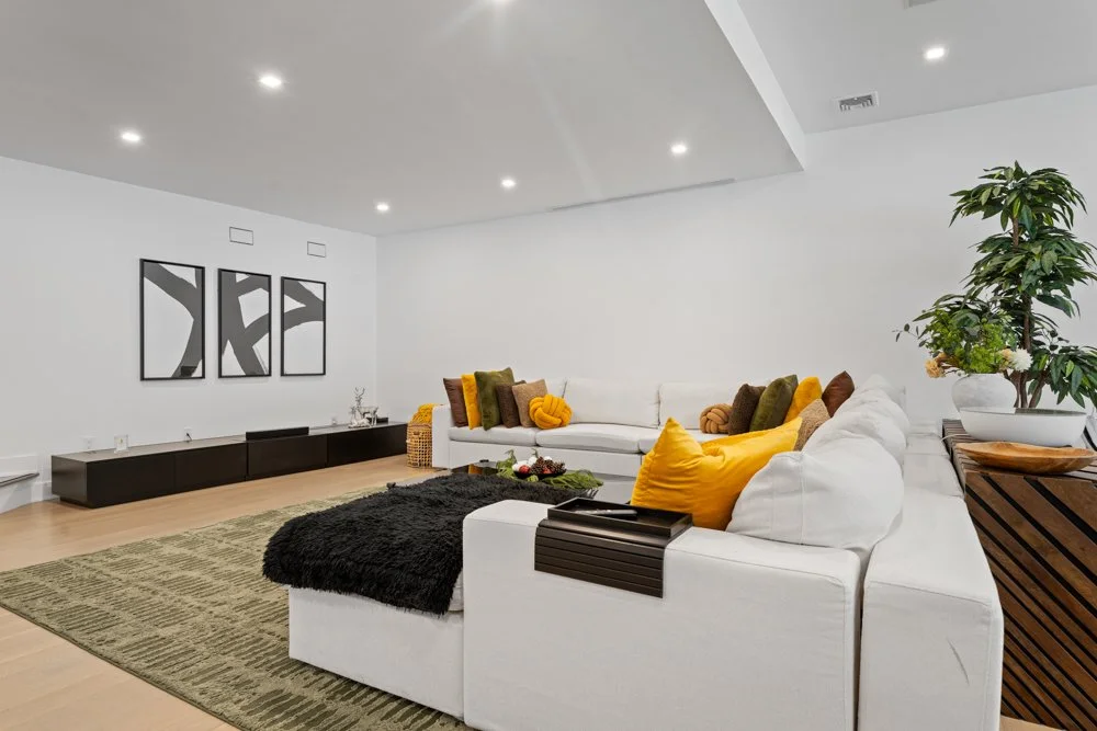 Hidden Oasis-LivingstonNJ-natural-light-photography-studio-lifestyle-photoshoot-location-editorial-commercial-photography-17.jpg