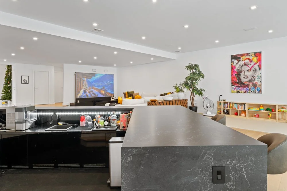 Hidden Oasis-LivingstonNJ-natural-light-photography-studio-lifestyle-photoshoot-location-editorial-commercial-photography-21.jpg